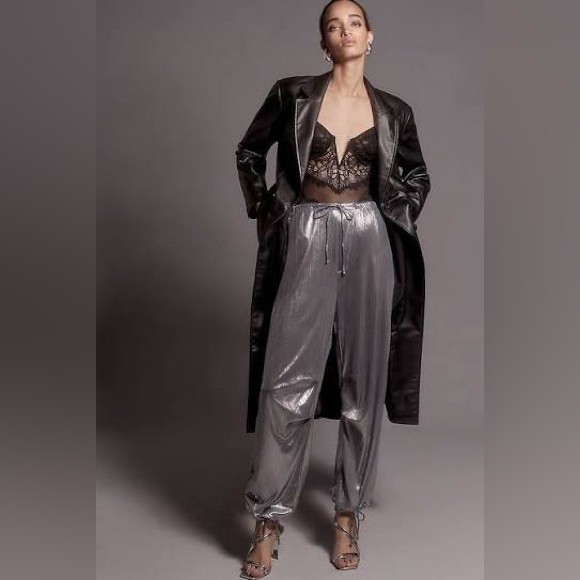 Anthropologie Pants - Women’s Anthropologie Liquid Shine Metallic Jogger Pants Large Silver